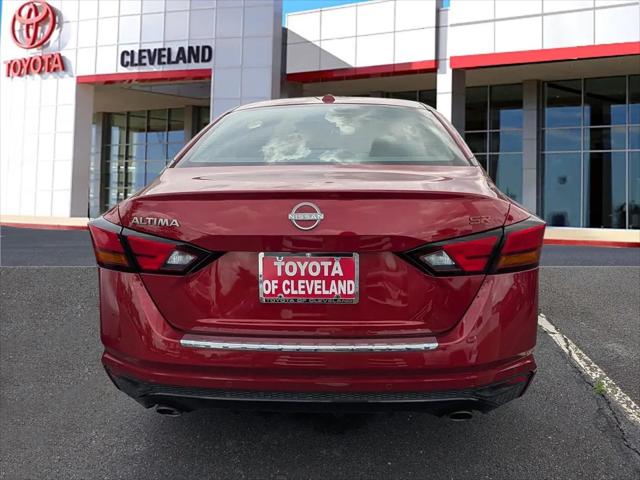 2023 Nissan Altima SR FWD