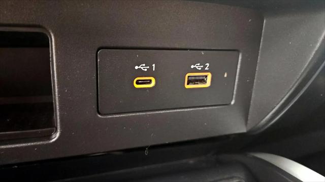 2023 Nissan Titan Crew Cab SV 4x2