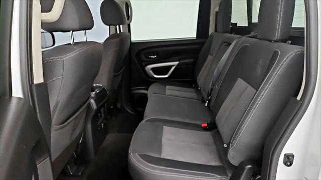 2023 Nissan Titan Crew Cab SV 4x2