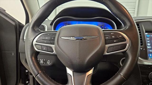 2021 Chrysler 300 Touring