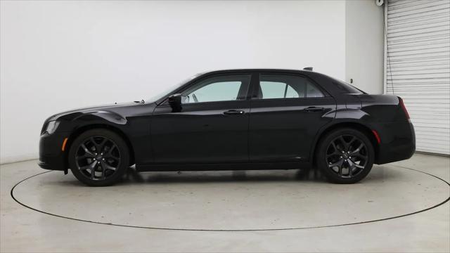 2021 Chrysler 300 Touring