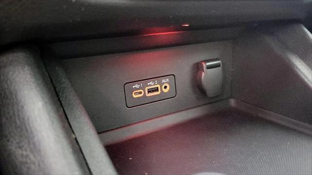 2023 Nissan Sentra SV Xtronic CVT