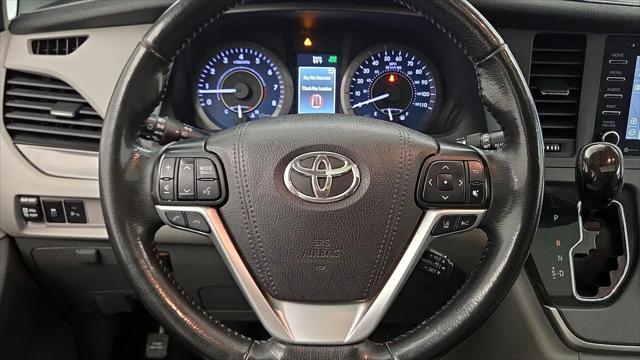 2020 Toyota Sienna XLE