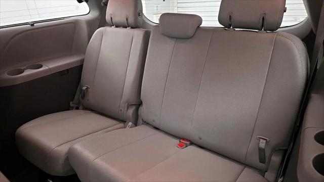 2020 Toyota Sienna XLE