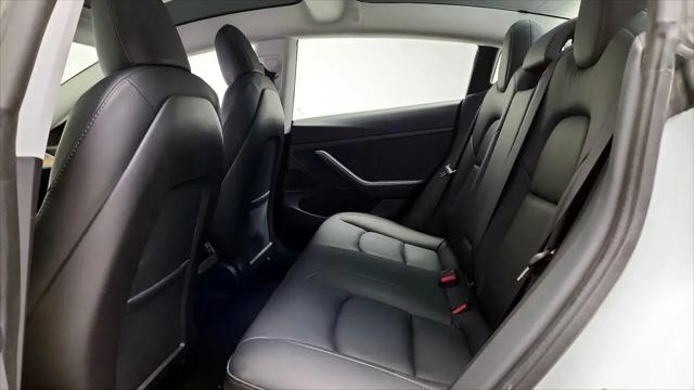 2020 Tesla Model 3 Standard Range Plus Rear-Wheel Drive