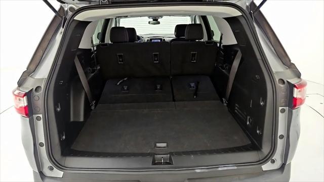 2021 Chevrolet Traverse FWD 1FL