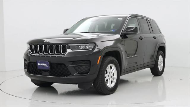 2023 Jeep Grand Cherokee Laredo 4x4