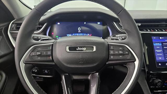 2023 Jeep Grand Cherokee Laredo 4x4
