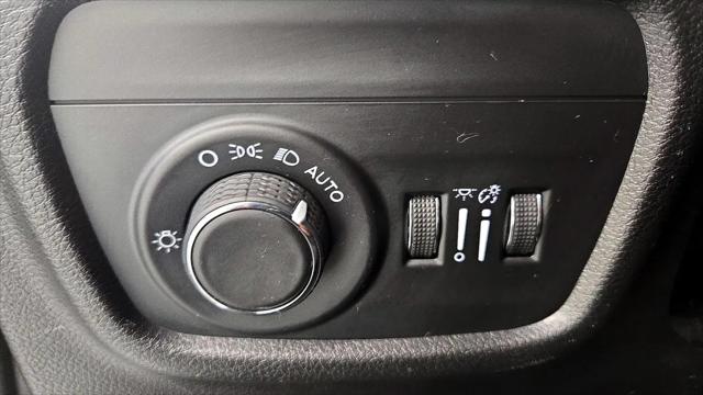 2023 Jeep Grand Cherokee Laredo 4x4