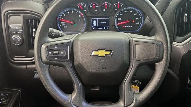 2022 Chevrolet Silverado 1500 2WD Crew Cab Short Bed Custom
