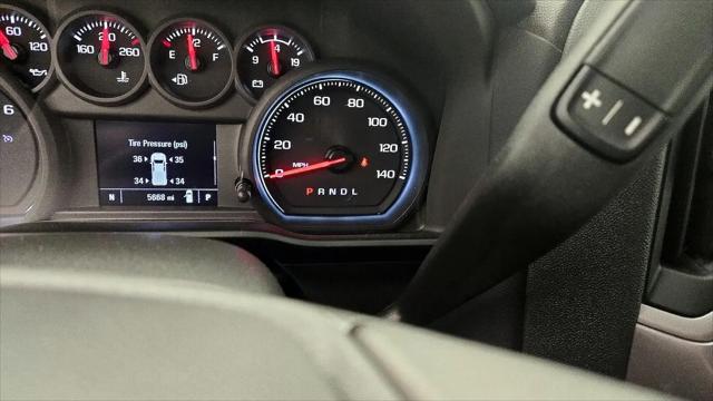 2022 Chevrolet Silverado 1500 2WD Crew Cab Short Bed Custom