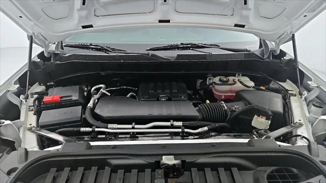 2022 Chevrolet Silverado 1500 2WD Crew Cab Short Bed Custom