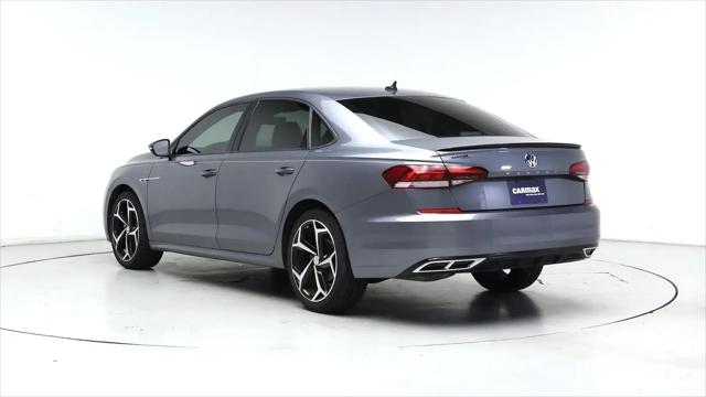 2021 Volkswagen Passat 2.0T R-Line