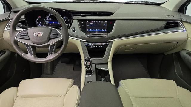 2017 Cadillac XT5 Premium Luxury