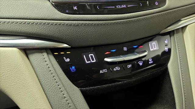 2017 Cadillac XT5 Premium Luxury
