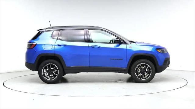 2025 Jeep Compass Trailhawk 4x4