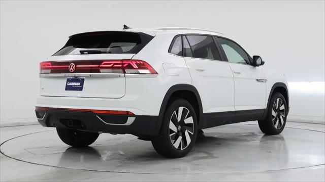2025 Volkswagen Atlas Cross Sport 2.0T SE w/Technology