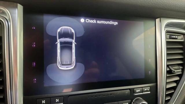 2018 Porsche Macan Macan