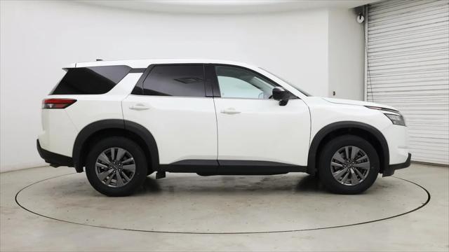 2024 Nissan Pathfinder S 4WD