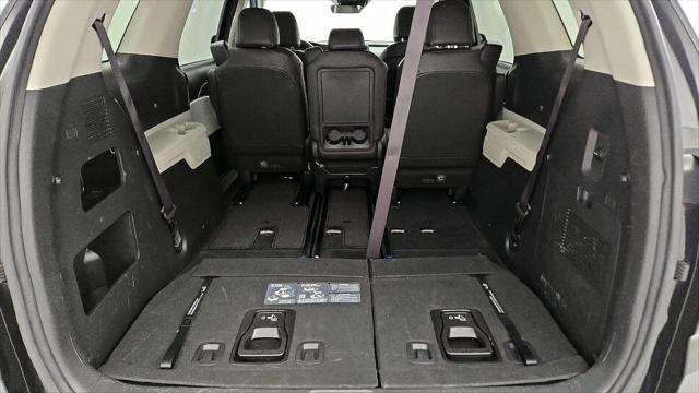 2024 Kia Carnival MPV LX Seat Package