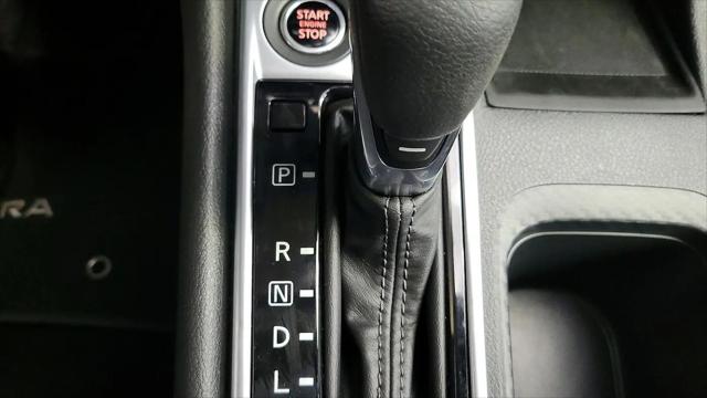 2024 Nissan Sentra SV Xtronic CVT