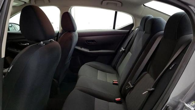 2024 Nissan Sentra SV Xtronic CVT