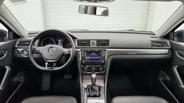 2017 Volkswagen Passat 1.8T SE