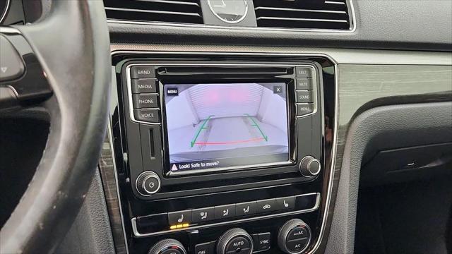 2017 Volkswagen Passat 1.8T SE