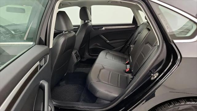 2017 Volkswagen Passat 1.8T SE