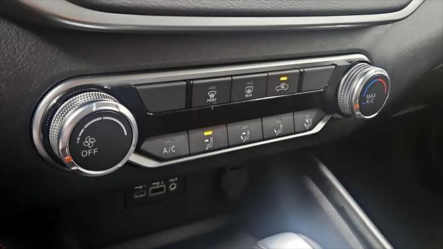 2022 Nissan Altima SR Intelligent AWD