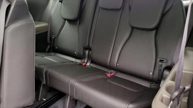 2026 Kia Carnival MPV LXS