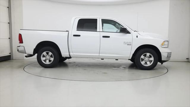 2022 Ram 1500 Classic SLT Crew Cab 4x4 5'7" Box