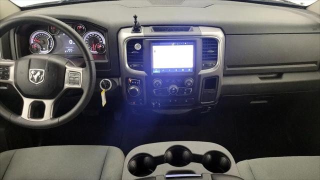 2022 Ram 1500 Classic SLT Crew Cab 4x4 5'7" Box