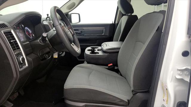 2022 Ram 1500 Classic SLT Crew Cab 4x4 5'7" Box