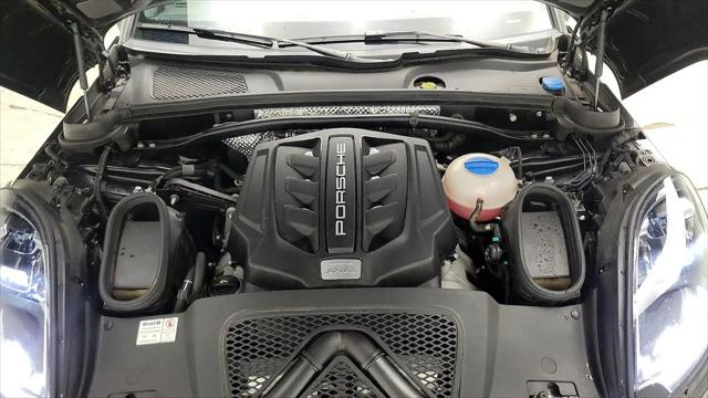 2018 Porsche Macan S