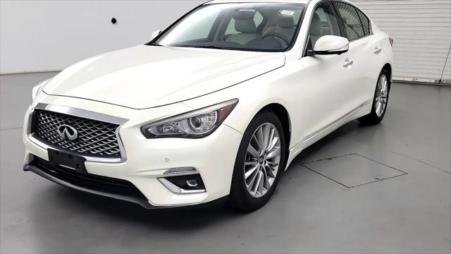 2022 INFINITI Q50 LUXE AWD