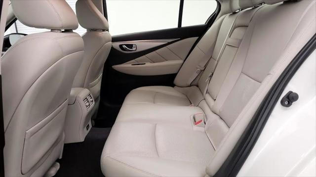 2022 INFINITI Q50 LUXE AWD