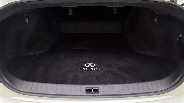 2022 INFINITI Q50 LUXE AWD