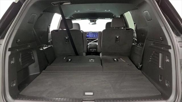 2025 Chevrolet Traverse FWD LT