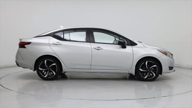 2025 Nissan Versa 1.6 SR