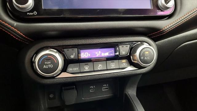 2025 Nissan Versa 1.6 SR
