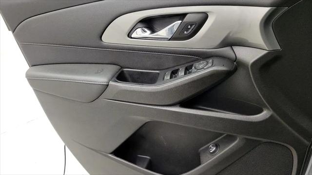 2023 Chevrolet Traverse FWD LT Cloth
