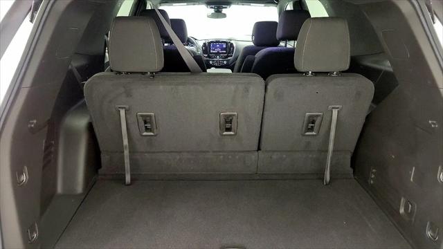 2023 Chevrolet Traverse FWD LT Cloth