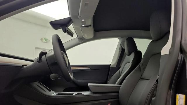 2024 Tesla Model Y Long Range Single Motor Rear-Wheel Drive