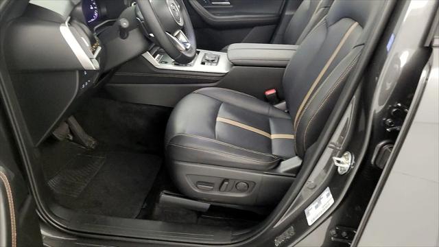 2024 Mazda X-90 Premium Plus