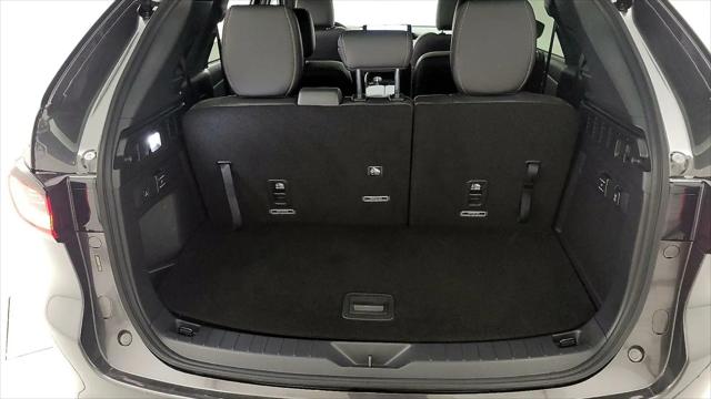 2024 Mazda X-90 Premium Plus