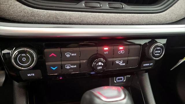 2022 Jeep Compass Latitude Lux 4x4