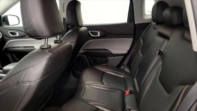2022 Jeep Compass Latitude Lux 4x4