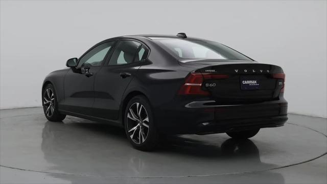 2024 Volvo S60 B5 Core Dark Theme