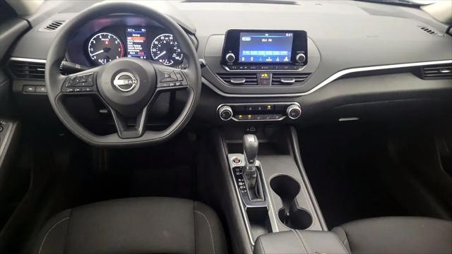 2023 Nissan Altima S FWD